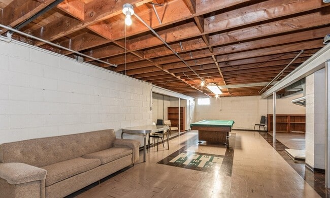 Foto del edificio - 1411 Highland Ave