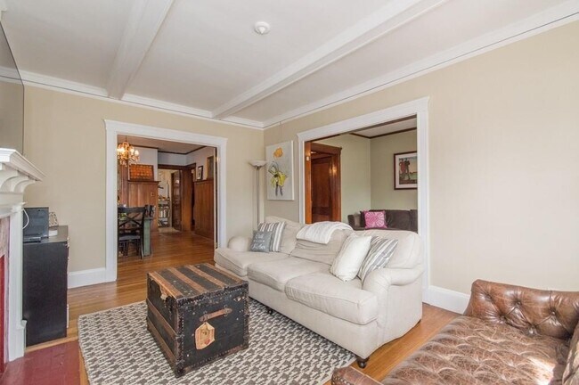Foto del edificio - 419 S Huntington Ave