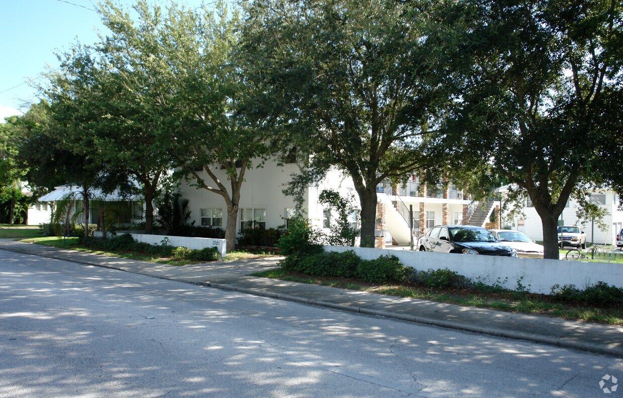 Primary Photo - 1321 Dr. Martin Luther King Jr St N
