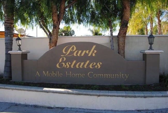 Building Photo - Park Estates