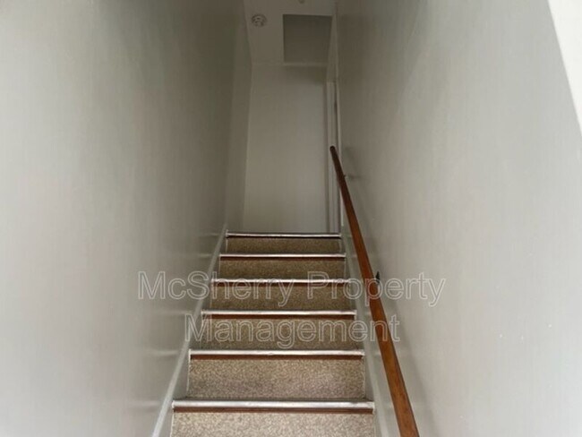 Foto del edificio - 4400 Sheffield Ave