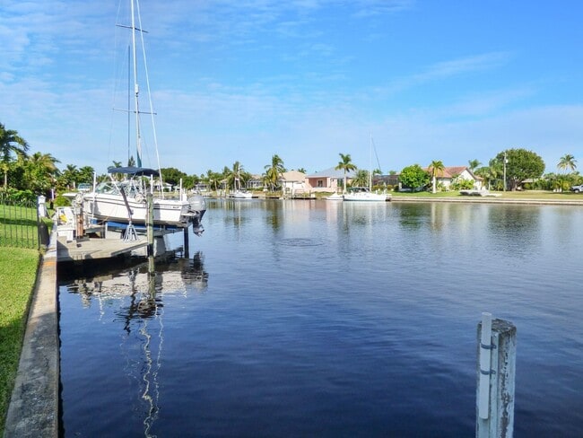 Building Photo - 1438 Sea Fan Dr