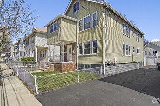 Building Photo - 24 Englewood Ave