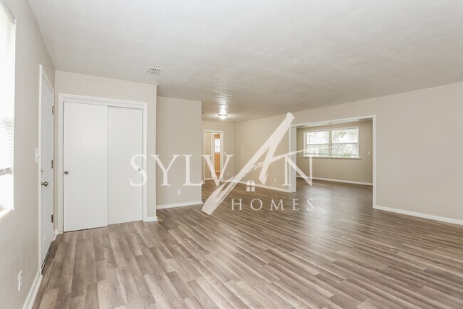 Foto del edificio - Carve Out a Great Life Here!