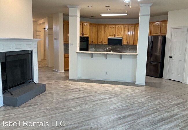 Foto del edificio - 3 br, 2 bath House - 100 W Running Wolf Trail