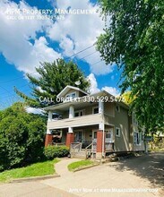 Building Photo - 1134 Bellflower Ave NW