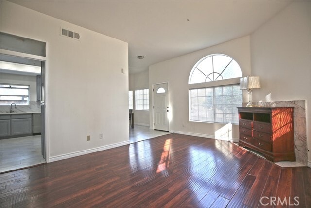 Foto del edificio - 3901 Velma Ave