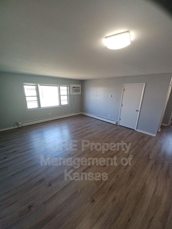5206 SW 23rd St Unit 02, Topeka, KS 66614 Condo for Rent in Topeka