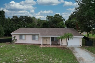 Building Photo - 400 SW Ruffner Ct