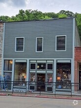Building Photo - 26 1/2 S Main St