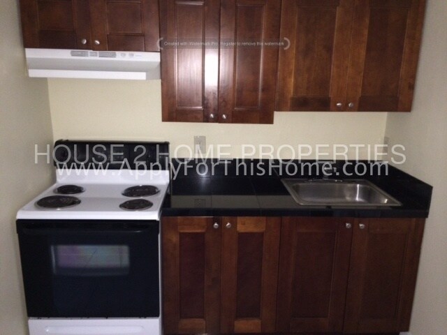 Primary Photo - 11729 N 12th St