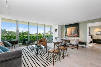 Building Photo - 360 Ocean Dr