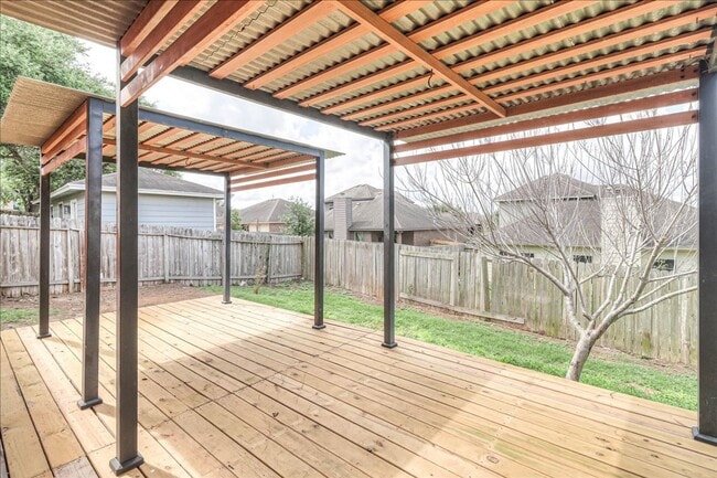 Building Photo - 10833 Grand Teton Dr