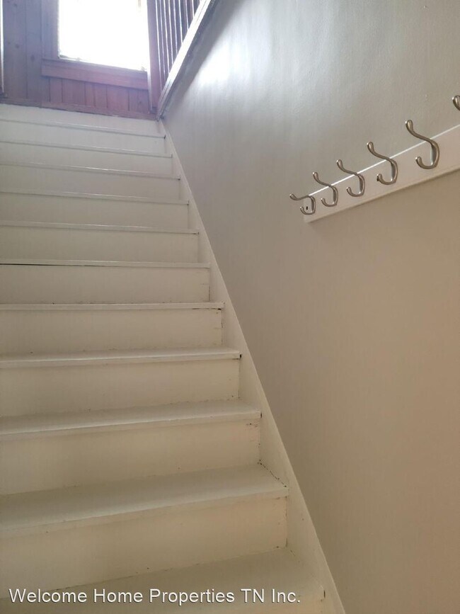 Foto del edificio - 3 br, 1 bath House - 919 S Douglas Ave