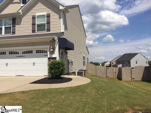 Building Photo - 3 bedroom in Simpsonville SC 29681