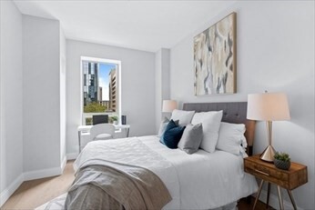 Foto del edificio - 100 Shawmut Ave