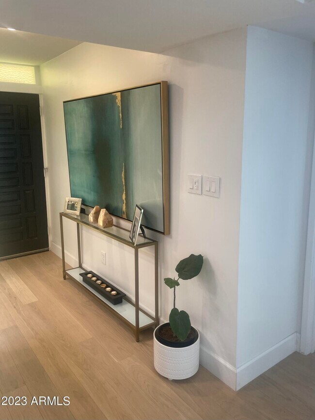 Foto del edificio - 5028 N 34th St