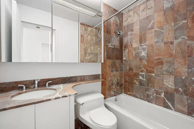 Foto del edificio - Sunlight 1 Bedroom 1 Bathroom