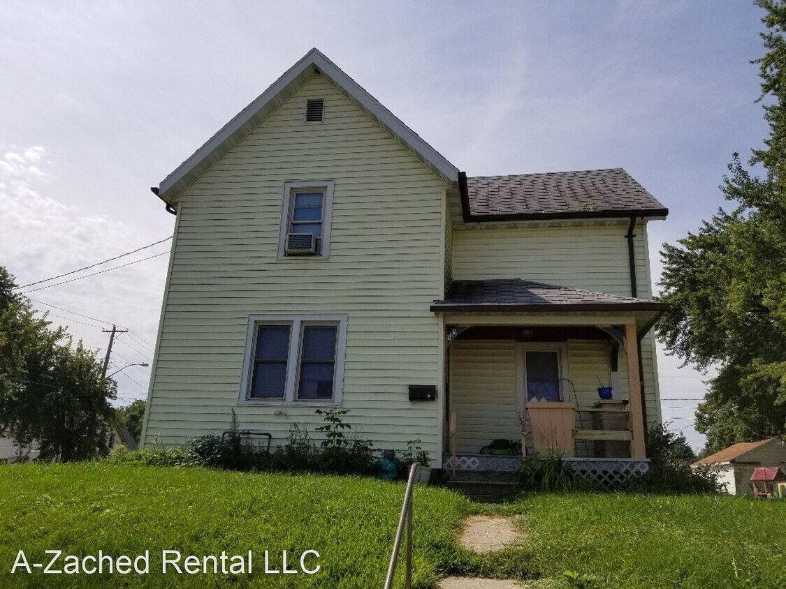 101 W 4th St, Kaukauna, WI 54130 House Rental in Kaukauna, WI