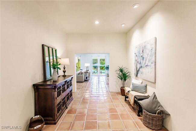 Building Photo - 1291 Caloosa Dr