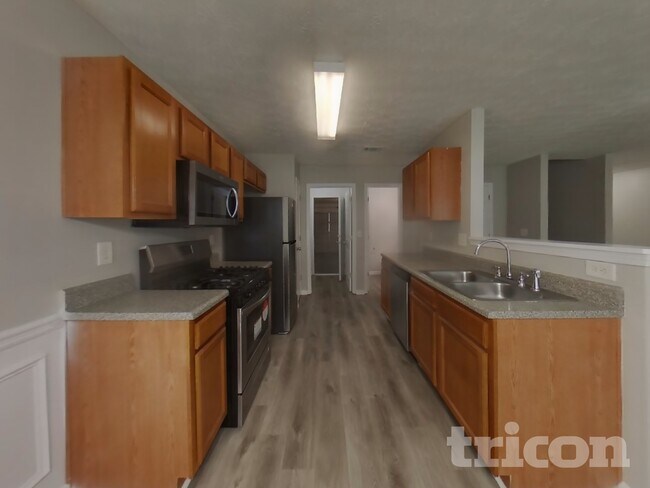 Building Photo - 597 Shadow Valley Ct