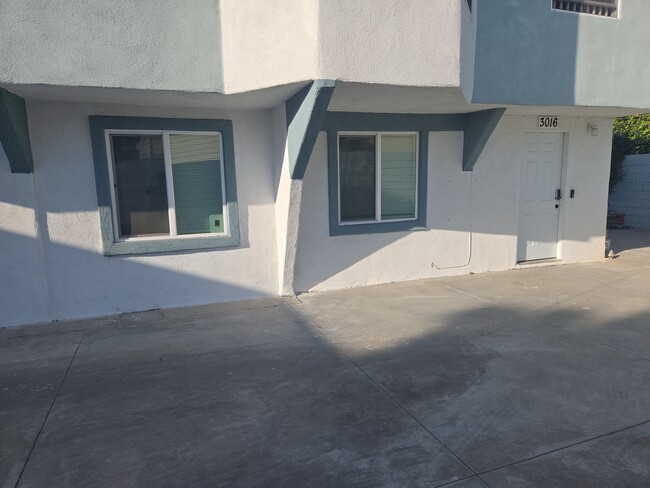 Photo - 3016 S West View St (Los Angeles, CA) Apartment
