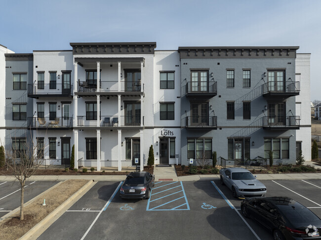 Building Photo - The Lofts at Town Madison