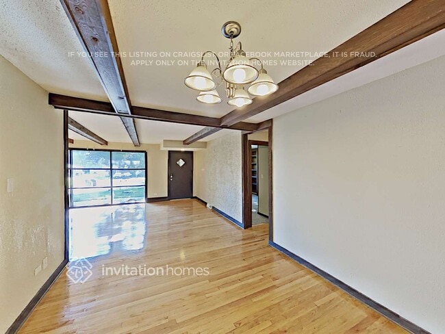 Building Photo - 16330 Mark Ln