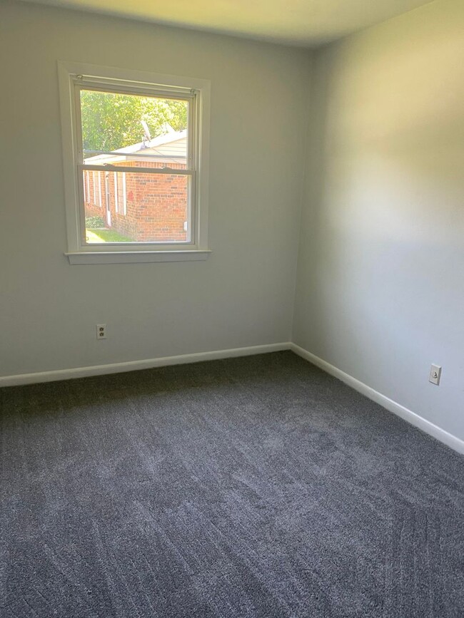 Building Photo - THO7948#-LFJ