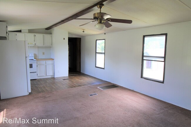 Building Photo - 3 br, 2 bath House - 3265 Peach Orchard Road