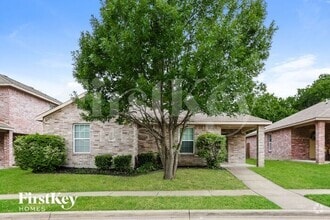Building Photo - 607 Lentisco Dr