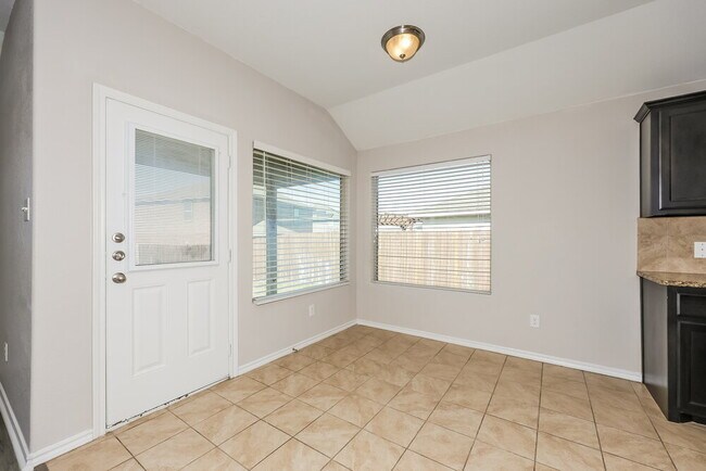 Foto del edificio - 8616 Fawn Hill Ct