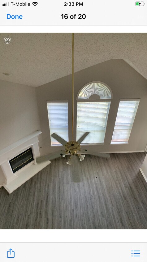 New paint and flooring - 1310 Tanglewood Dr