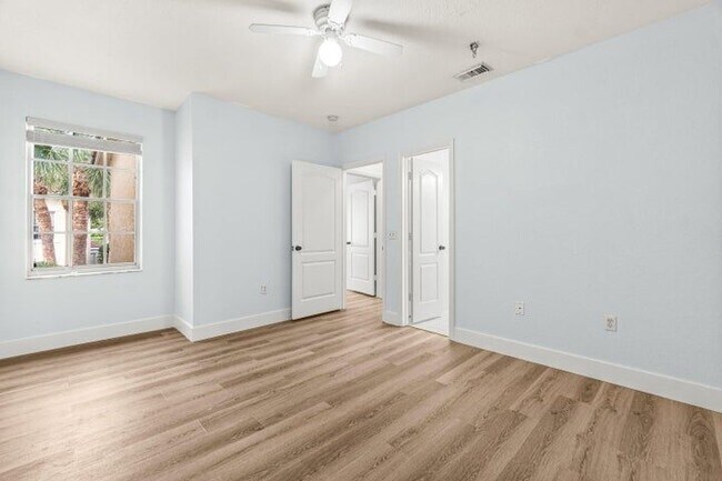 Foto del edificio - 1503 Belmont Pl