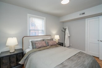 Building Photo - Malvern Manor Apartments