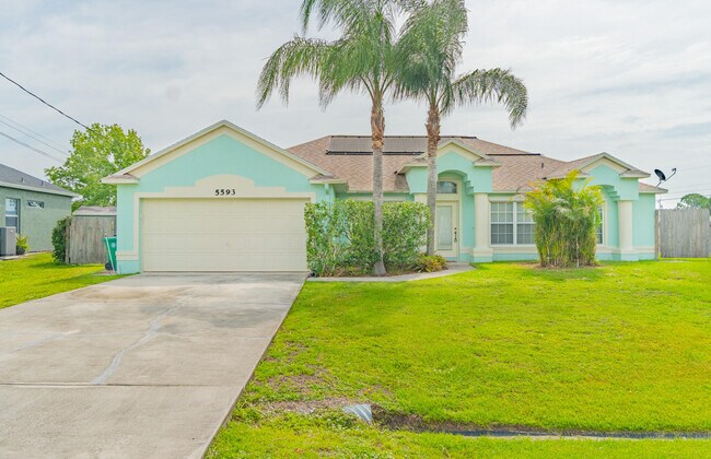 Foto del edificio - 5593 NW Wesley Rd
