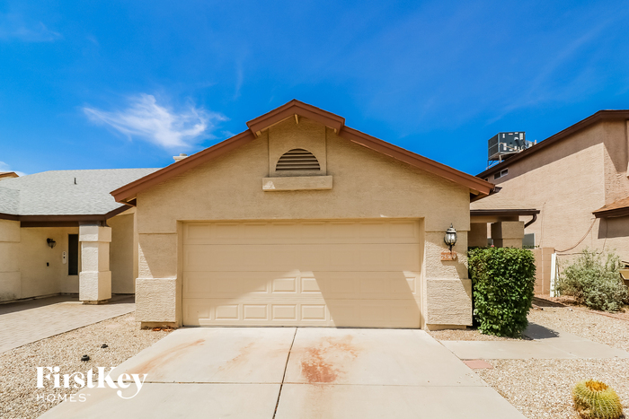 Primary Photo - 7530 W Ironwood Dr
