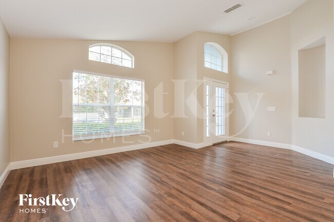 Foto del edificio - 14010 Morning Frost Dr