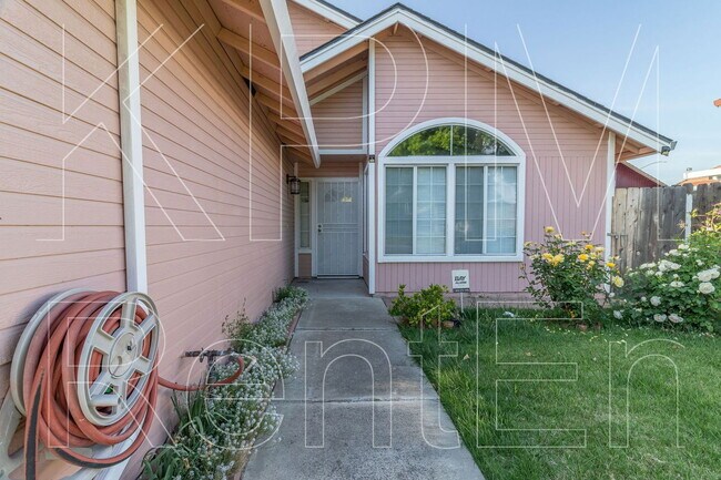 Building Photo - 6529 El Capitan Cir