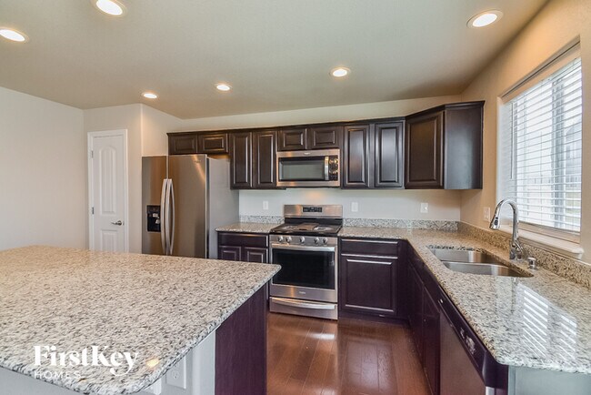 Building Photo - 10849 Aliso Dr