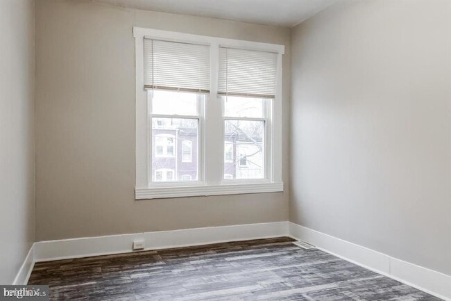 Building Photo - 3 br, 2 bath House - 780 Linnard St