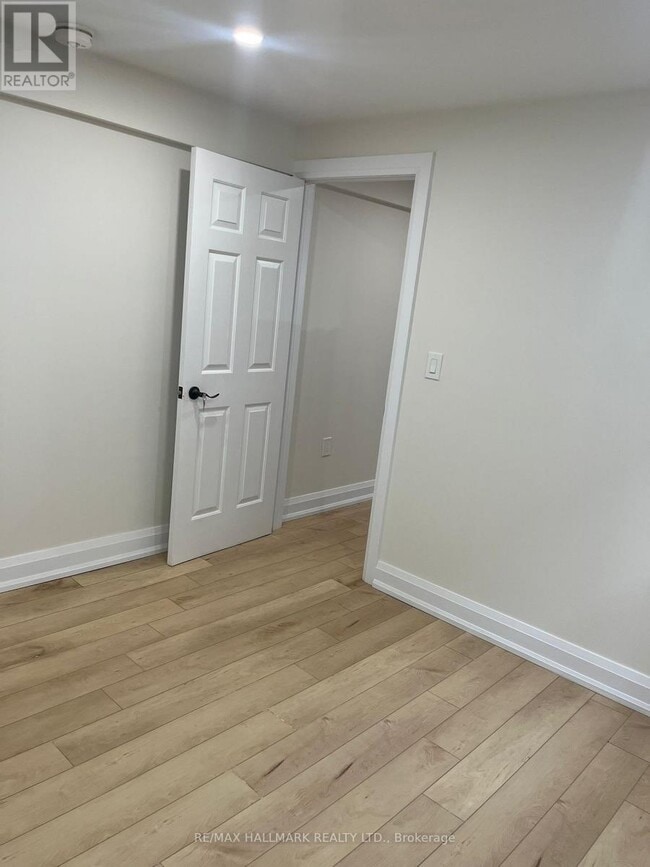 Building Photo - 30 Gatcombe Cir