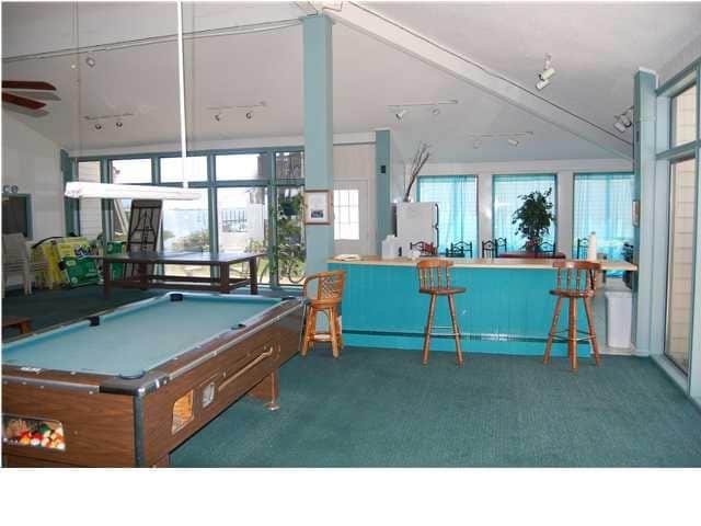 Building Photo - 308 Miracle Strip Pkwy SW