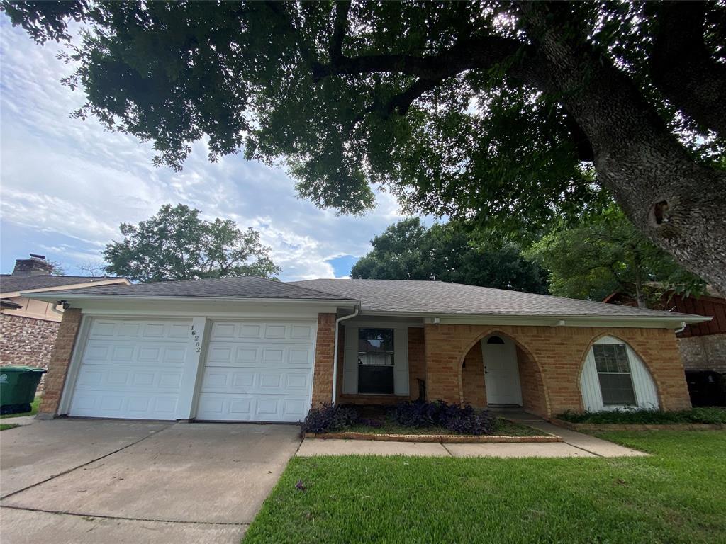 Primary Photo - 16202 Rill Ln
