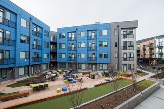 Interior Photo - CityWay