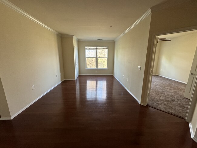 Foto del edificio - 11750 Old Georgetown Rd