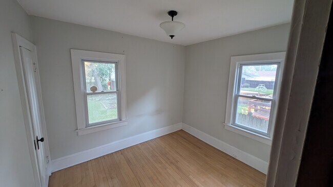 Foto del edificio - 569 N 65th St