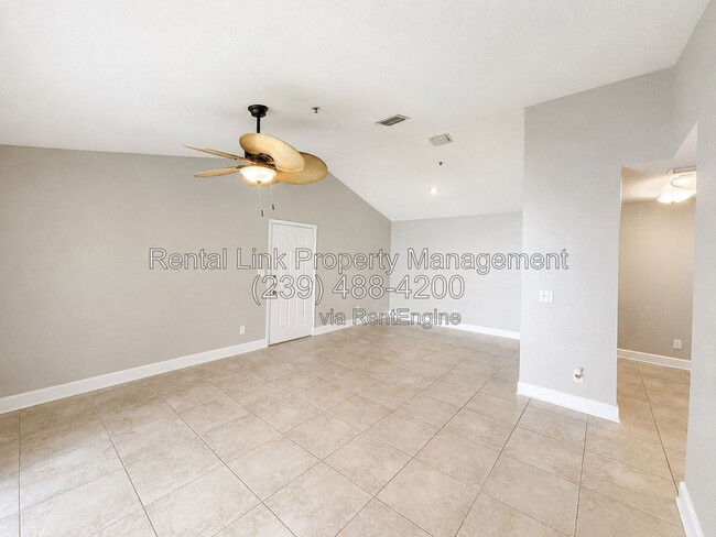 Building Photo - 4016 Crockers Lake Blvd
