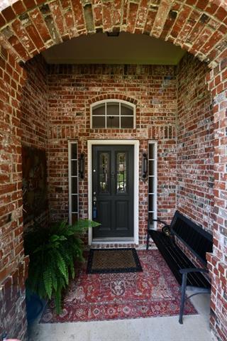 Foto del edificio - 2505 Spring Hill Ln