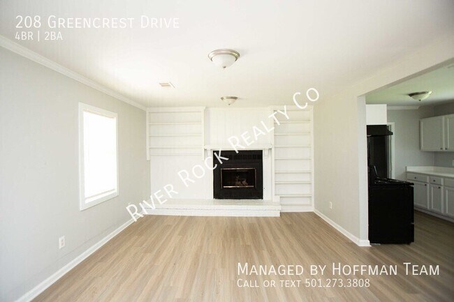 Foto del edificio - 208 Greencrest Dr